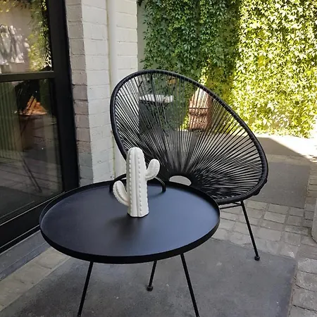 洛奇街床和早餐 4*